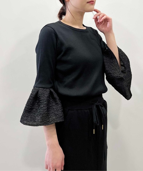 DIARIUM（ディアリウム）の「【日本製】袖フレアリブカットソー（Tシャツ/カットソー・レディース・ブラック/オフホワイト/ネイビー・M）」の18枚目の写真