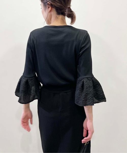 DIARIUM（ディアリウム）の「【日本製】袖フレアリブカットソー（Tシャツ/カットソー・レディース・ブラック/オフホワイト/ネイビー・M）」の19枚目の写真