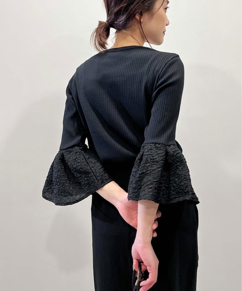 DIARIUM（ディアリウム）の「【日本製】袖フレアリブカットソー（Tシャツ/カットソー・レディース・ブラック/オフホワイト/ネイビー・M）」の20枚目の写真