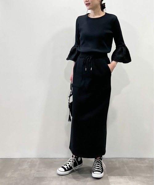 DIARIUM（ディアリウム）の「【日本製】袖フレアリブカットソー（Tシャツ/カットソー・レディース・ブラック/オフホワイト/ネイビー・M）」の22枚目の写真