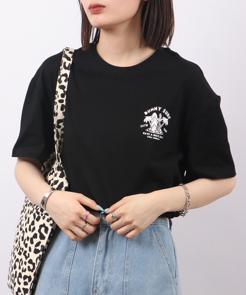 FUNALIVE(ファンアライブ)の「ロゴ半袖Tシャツ(Tシャツ/カットソー・メンズ・ネイビー/ホワイト系7/カーキ系/グリーン/ブラック系1/ベージュ系/ベージュ系2/ブラウン/ホワイト系/ブラウン系1/クリーム/ブラック系2/ブラック系4/ベージュ系1/アイボリー系/ブラック/ベージュ系3/ホワイト系4/ブラウン系/ブラウン系2/ホワイト系1/ホワイト系2/ブラック系/ホワイト系6/ネイビー系/カーキ/ホワイト系3/ホワイト系5/ホワイト/ベージュ/ブラック系3/グリーン系・L/M)」の12枚目の写真