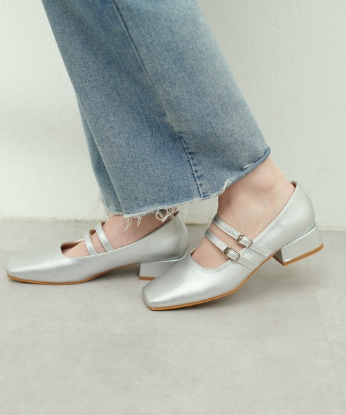 natural couture（ナチュラルクチュール）の「ダブルストラップパンプスシューズ（その他シューズ・レディース・シルバー/アイボリー/ブラック・LARGE/SMALL/MEDIUM）」の10枚目の写真