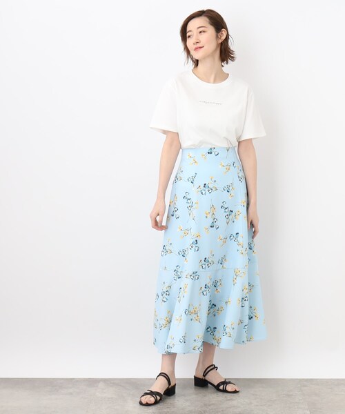 grove（グローブ）の「◆お仕事にもおでかけにも！ボタニカルプリントスカート（スカート・レディース・グレー系5/サックスブルー系・02/03/01/05/04）」の5枚目の写真