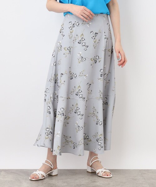 grove（グローブ）の「◆お仕事にもおでかけにも！ボタニカルプリントスカート（スカート・レディース・グレー系5/サックスブルー系・02/03/01/05/04）」の13枚目の写真