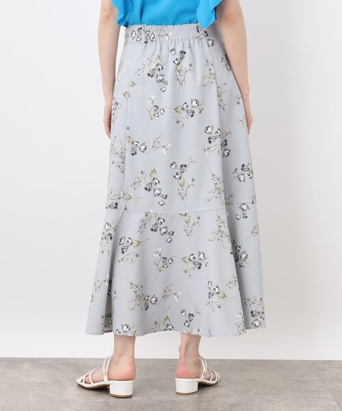grove（グローブ）の「◆お仕事にもおでかけにも！ボタニカルプリントスカート（スカート・レディース・グレー系5/サックスブルー系・02/03/01/05/04）」の17枚目の写真