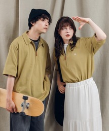 ハーフジップTシャツ