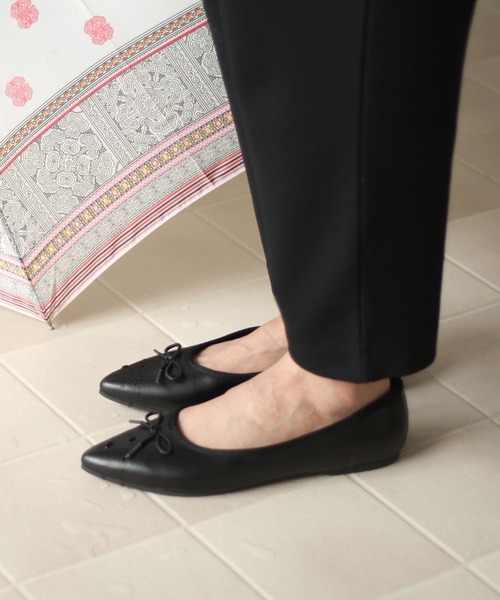 kitson(キットソン)の「kitson 防水 パンプス(バレエシューズ・レディース・ブラック/ブラック系その他2/ブラック系その他/シルバー/ベージュ系その他/ブラック系/ベージュ・M/L/LL/S)」の2枚目の写真