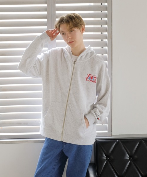 FRUIT OF THE LOOM(フルーツオブザルーム)の「OEパーカー(パーカー・メンズ・ホワイト/ネイビー/グリーン・M/L/S)」の18枚目の写真