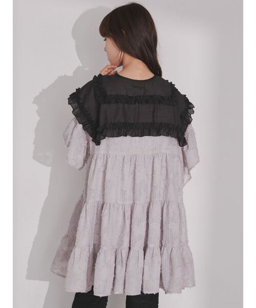 merry jenny（メリージェニー）の「ビッグフリルカラー（付け襟・レディース・オフホワイト/ブルー・FREE）」の15枚目の写真