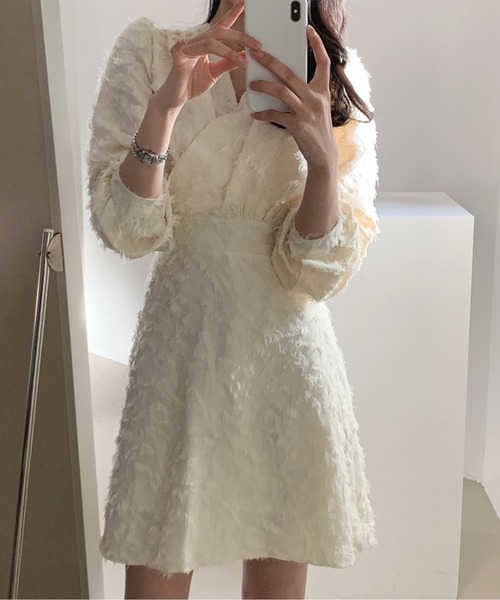 Jasmine Grandiflorum(ジャスミングランディフローラム)の「【Jasmine】Vネックガーリーワンピース(ワンピース・レディース・ベージュ/ピンク/ブラック・MEDIUM/SMALL/LARGE)」の21枚目の写真
