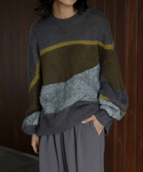 hellam（へラム）の「グラデーション インターシャ起毛ニット（ニット/セーター・レディース・アイボリー/ブルー/チャコールグレー/グリーン・FREE）」の16枚目の写真