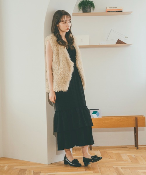 pomiii（ポミー）の「ファーベスト（ベスト・レディース・ブラウン/アイボリー・FREE）」の4枚目の写真