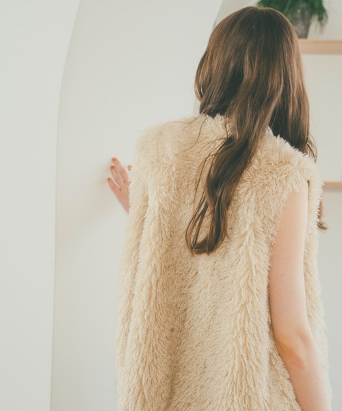 pomiii（ポミー）の「ファーベスト（ベスト・レディース・ブラウン/アイボリー・FREE）」の9枚目の写真