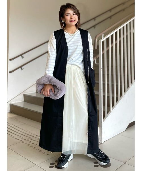 HONEYSUCKLE ROSE(ハニーサックルローズ)の「【HONEYSUCKLE ROSE】フェイクファーワンハンドルバッグ(ハンドバッグ・レディース・ベージュ/グレー・ONE SIZE)」の17枚目の写真