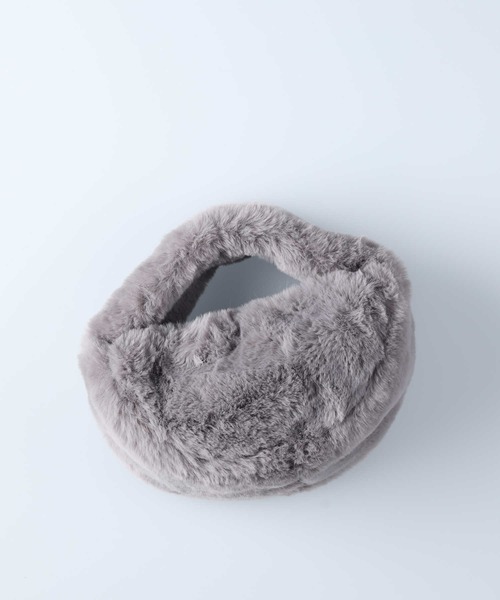 HONEYSUCKLE ROSE(ハニーサックルローズ)の「【HONEYSUCKLE ROSE】フェイクファーワンハンドルバッグ(ハンドバッグ・レディース・ベージュ/グレー・ONE SIZE)」の19枚目の写真