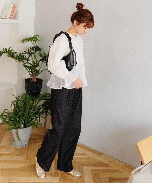 flower（フラワー）の「コンフィプリーツブラウス（シャツ/ブラウス・レディース・ホワイト/アイボリー・FREE）」の14枚目の写真