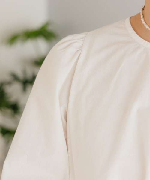 flower（フラワー）の「コンフィプリーツブラウス（シャツ/ブラウス・レディース・ホワイト/アイボリー・FREE）」の18枚目の写真