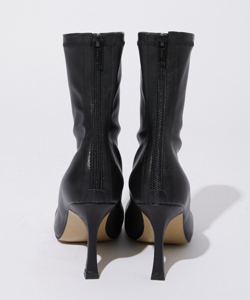 casane（カサネ）の「ラウンドソックスブーツ（ブーツ・レディース・ブラック・1/2）」の15枚目の写真