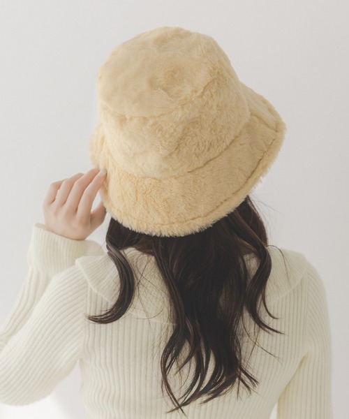 Julia Boutique(ジュリアブティック)の「フェイクファーバケットハット/23623(ハット・レディース・ブラック/ホワイト/ライトベージュ・ONE)」の11枚目の写真