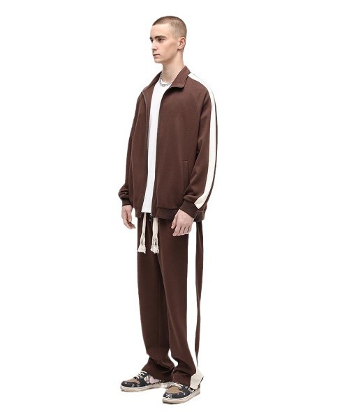 VIBGYOR(ヴィブジョー)の「ライン入りジャージ SETUP(BL)(セットアップ・レディース・ブラック/ブラウン・MEDIUM/LARGE/X-LARGE)」の2枚目の写真