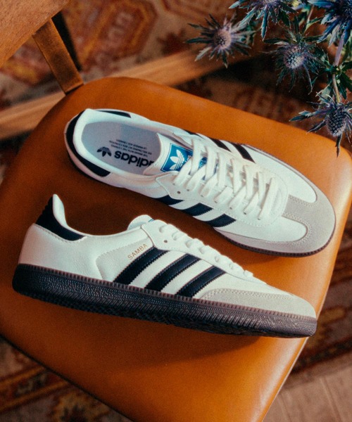 adidas Originals（アディダスオリジナルス）の「adidas