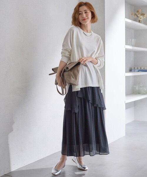 23区(ニジュウサンク)の「【Oggi4月号掲載/洗える】シアーツイル ティアードスカート(スカート・レディース・ブラック系/アイボリー系・30/32/34)」の7枚目の写真