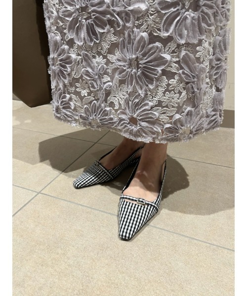 再値下げ！新品未使用！ミラオーウェン　フラットシューズ Mila Owen（ミラオーウェン）の「ビジューベルトフラット