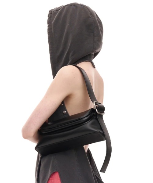 OSOI（オソイ）の「OSOI/オソイ/FOLDER BROT_BLACK（ショルダーバッグ・レディース・ブラック・FREE）」の13枚目の写真