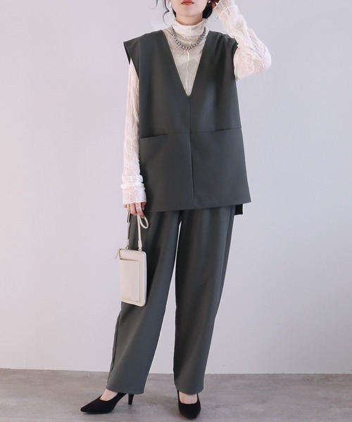 reca（レカ）の「Vネックベスト×カーブパンツ2点セット（スーツセット・レディース・グレー/ブラック/サンドベージュ・S/M/L/XL）」の4枚目の写真