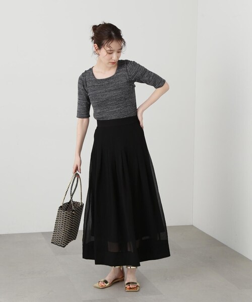 N.(N. Natural Beauty Basic)(エヌエヌナチュラルビューティーベーシック)の「◆ウエストタックシアーフレアスカート(スカート・レディース・オフホワイト/ブラック系その他/グレー・MEDIUM)」の9枚目の写真