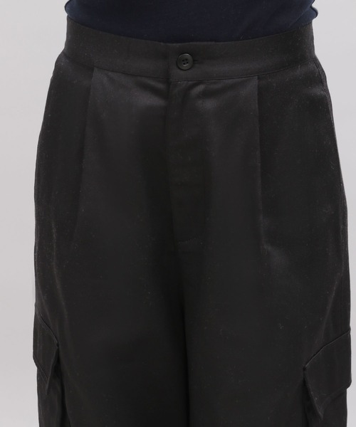 LAKOLE（ラコレ）の「ツイルカーゴパンツ / 106418（カーゴパンツ・レディース・カーキ/ブラック/ベージュ・MEDIUM/SMALL）」の6枚目の写真