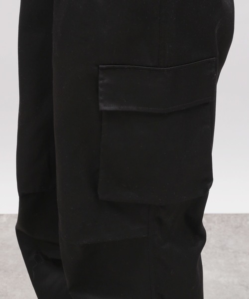 LAKOLE（ラコレ）の「ツイルカーゴパンツ / 106418（カーゴパンツ・レディース・カーキ/ブラック/ベージュ・MEDIUM/SMALL）」の8枚目の写真