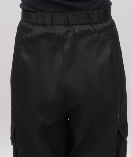 LAKOLE（ラコレ）の「ツイルカーゴパンツ / 106418（カーゴパンツ・レディース・カーキ/ブラック/ベージュ・MEDIUM/SMALL）」の9枚目の写真