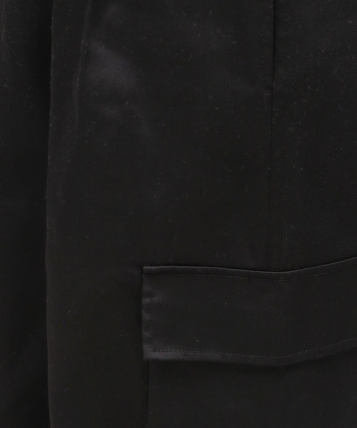 LAKOLE（ラコレ）の「ツイルカーゴパンツ / 106418（カーゴパンツ・レディース・カーキ/ブラック/ベージュ・MEDIUM/SMALL）」の10枚目の写真