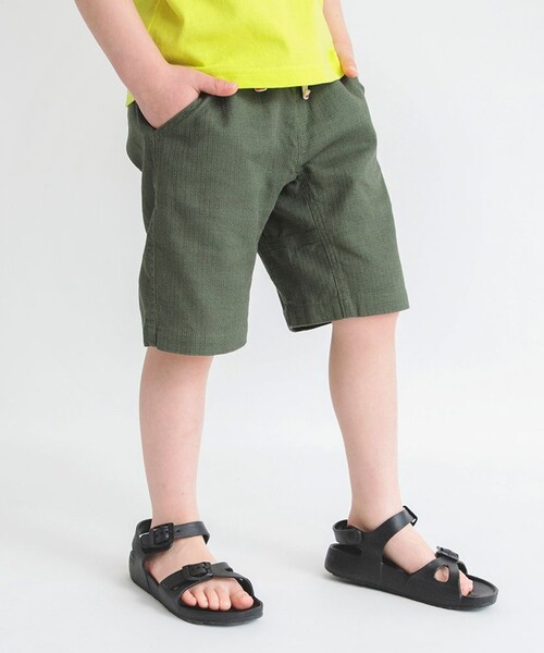 BRANSHES（ブランシェス）の「【爽パン / 綿100％】パナマ織りカラーハーフパンツ（その他パンツ・キッズ・ライトグリーン/カーキオリーブ/ブルーグレー/ピンク/イエロー/ブルー/ブラック/レッド/ネイビー/チャコールグレー・90/100/110/120/130/140/150/160）」の5枚目の写真