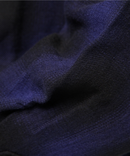 WEGO(ウィゴー)の「WEGO/レーヨンオンブレチェックロングシャツ(シャツ/ブラウス・メンズ・レッド/ブルー/ブラック・MEDIUM/LARGE)」の13枚目の写真