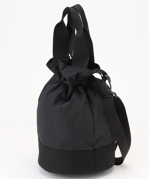 FREAK'S STORE（フリークスストア）の「GREGORY × FREAK'S STORE/グレゴリー 別注LANTAN QUILT/別注ランタンバッグキルトショルダーバッグ（ショルダーバッグ・レディース・ブラック/オリーブ・ONE SIZE）」の14枚目の写真