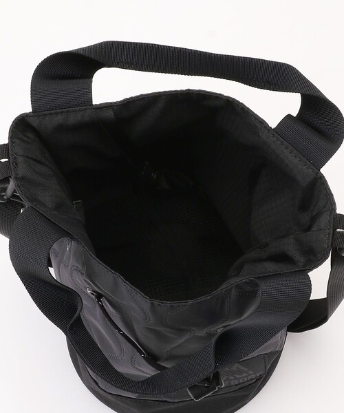 FREAK'S STORE（フリークスストア）の「GREGORY × FREAK'S STORE/グレゴリー 別注LANTAN QUILT/別注ランタンバッグキルトショルダーバッグ（ショルダーバッグ・レディース・ブラック/オリーブ・ONE SIZE）」の16枚目の写真