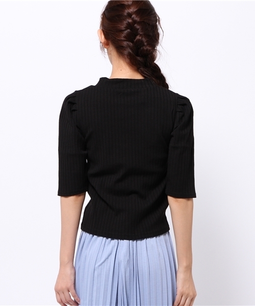 one after another NICE CLAUP(ワンアフターアナザーナイスクラップ)の「【ナイスクラップ】ワイドリブハイネック5部丈カットソー(Tシャツ/カットソー・レディース・カーキ/ブラック/アイボリー/キャメル/ボルドー・FREE)」の8枚目の写真