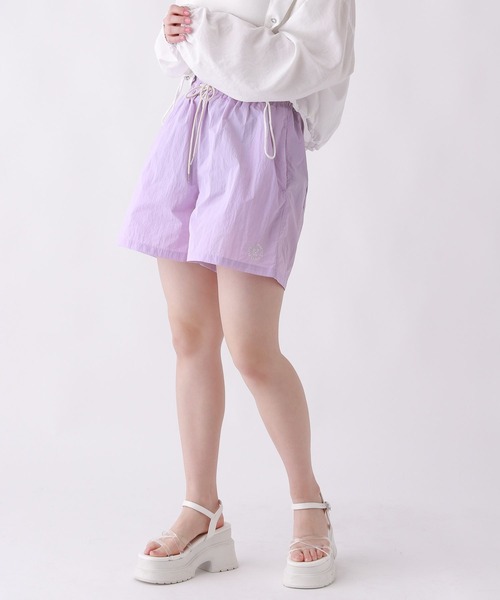 repipi armario（レピピ アルマリオ）の「クリアラインアツゾコサンダル（サンダル・キッズ・ホワイト/ブルー/ブラック・MEDIUM/SMALL/LARGE）」の19枚目の写真