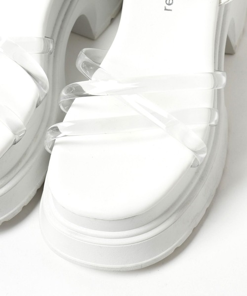 repipi armario（レピピ アルマリオ）の「クリアラインアツゾコサンダル（サンダル・キッズ・ホワイト/ブルー/ブラック・MEDIUM/SMALL/LARGE）」の15枚目の写真