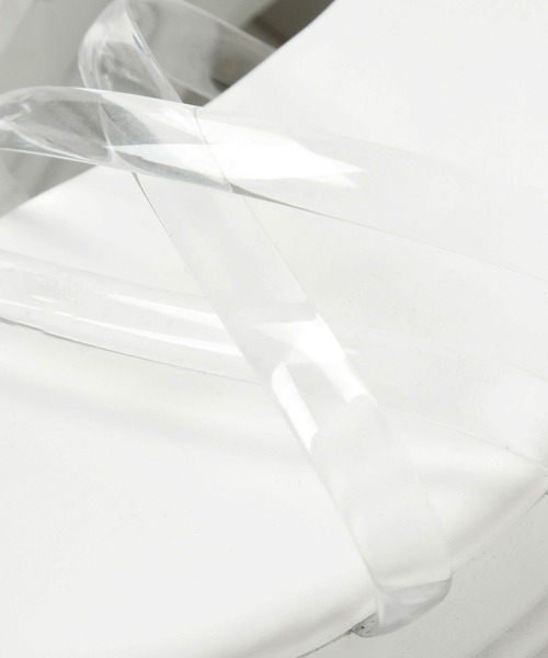 repipi armario（レピピ アルマリオ）の「クリアラインアツゾコサンダル（サンダル・キッズ・ホワイト/ブルー/ブラック・MEDIUM/SMALL/LARGE）」の11枚目の写真