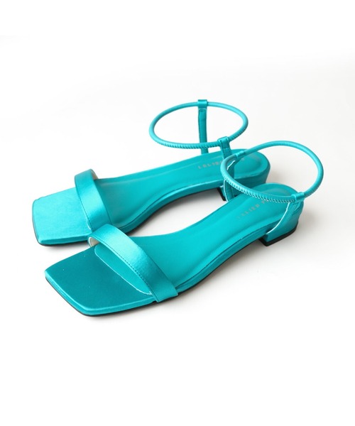 みかえる様購入予定品です☺︎ AmiAmi サンダル レディース スクエアトゥ ローヒール 片手で