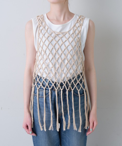 WILLOW（ウィロー）の「【willow】マクラメフリンジベスト（ベスト・レディース・ブラック/ベージュ・ONE SIZE）」の12枚目の写真
