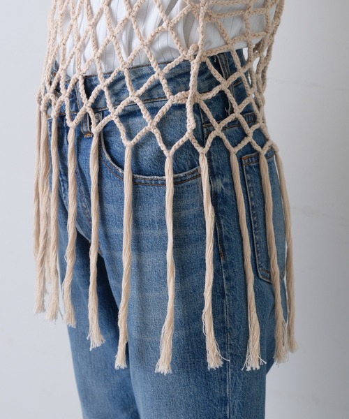 WILLOW（ウィロー）の「【willow】マクラメフリンジベスト（ベスト・レディース・ブラック/ベージュ・ONE SIZE）」の17枚目の写真