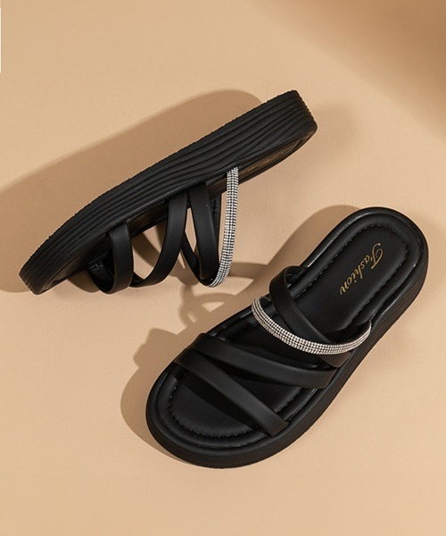 Miniministore（ミニミニストア）の「ストラップサンダル ミュールサンダル 夏（サンダル・レディース・ブラック/アイボリー・22.5cm/25.0cm/24.5cm/24.0cm/23.5cm/23.0cm）」の12枚目の写真