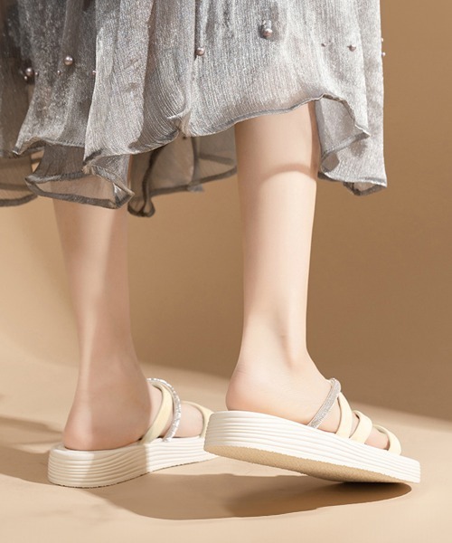Miniministore（ミニミニストア）の「ストラップサンダル ミュールサンダル 夏（サンダル・レディース・ブラック/アイボリー・22.5cm/25.0cm/24.5cm/24.0cm/23.5cm/23.0cm）」の14枚目の写真