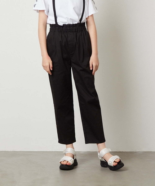 a.v.v（アーヴェヴェ）の「[140-150]サスペンダー付きテーパードパンツ（その他パンツ・キッズ・ブルー/ベージュ/ブラック・140/150）」の2枚目の写真