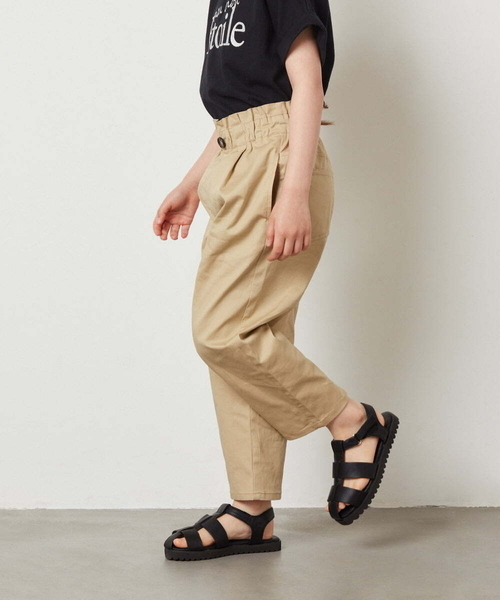 a.v.v（アーヴェヴェ）の「[140-150]サスペンダー付きテーパードパンツ（その他パンツ・キッズ・ブルー/ベージュ/ブラック・140/150）」の9枚目の写真