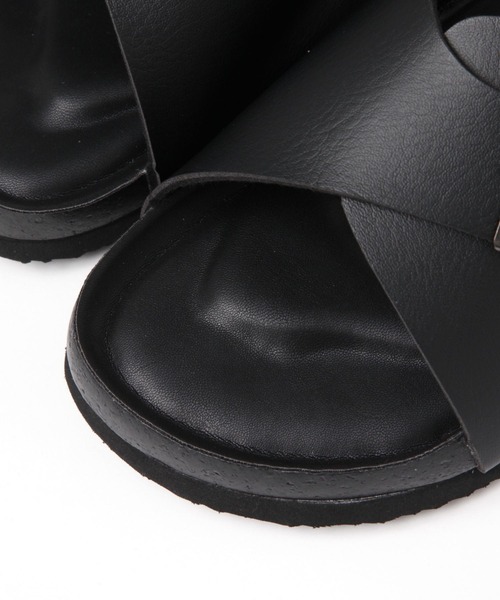 GLOBAL WORK（グローバルワーク）の「らくッションコンフォートサンダル/115466（サンダル・メンズ・ブラック系その他/ブラック・SMALL/MEDIUM/LARGE）」の17枚目の写真